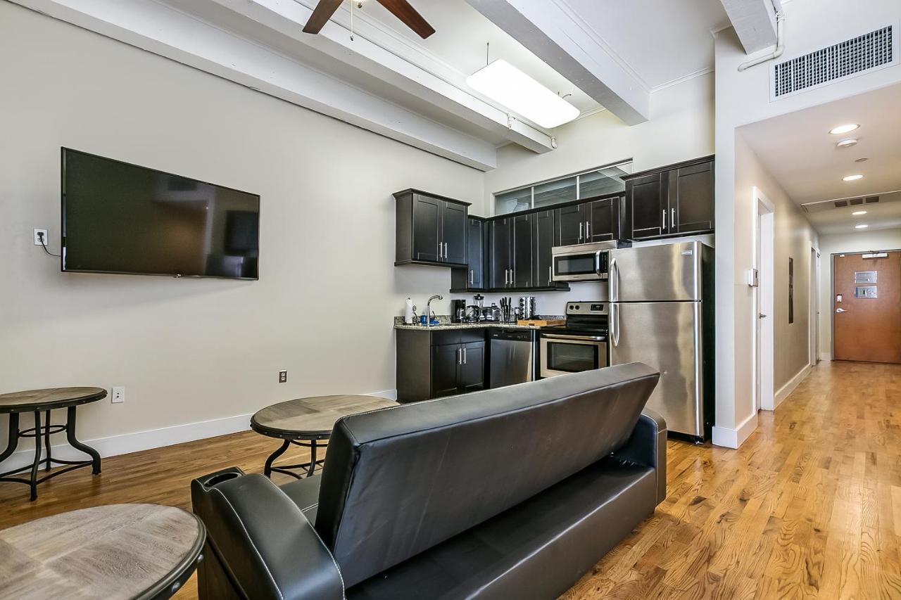 Spacious Condos Steps Away From French Quarter New Orleans Exterior foto